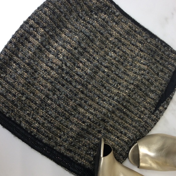 Bebe Serena Tweed Skirt (Size 2) - Picture 5 of 7